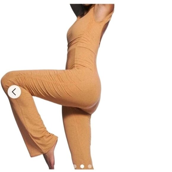 Free People Movement Pirouette Size L One Piece Ruched Cut Out Jumpsuit - Picture 3 of 13